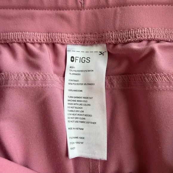 Figs Chalk Pink Kade Cargo Scrub Pants LIMITED EDITION - Picture 5 of 6